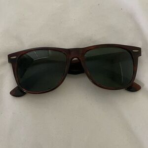 Vintage Ray Ban Wayfarer Sunglasses